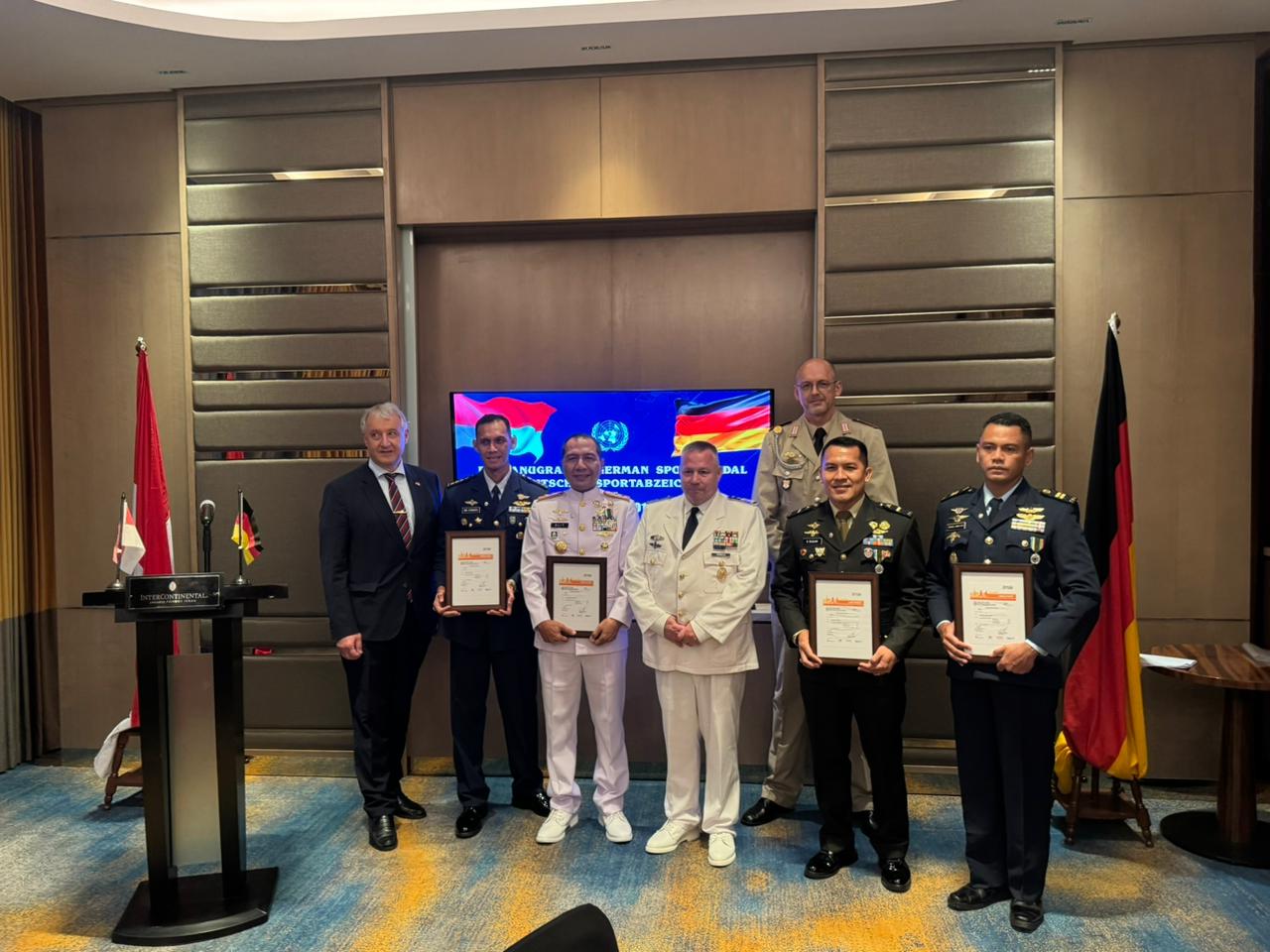 Pangkoarmada II Dianugerahi German Sport Medal, Apresiasi Dedikasi dalam Misi UNIFIL